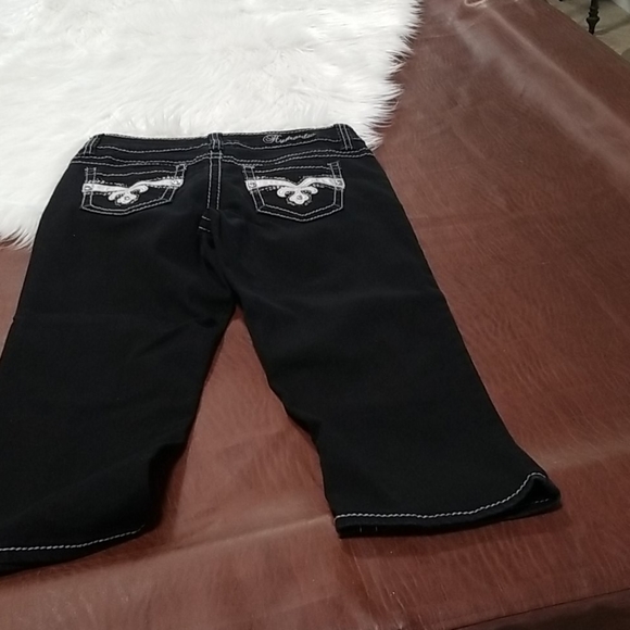 denim capri - Picture 2 of 4